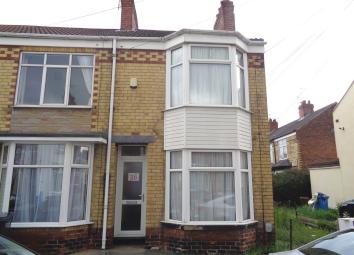End terrace house To Rent in Hull