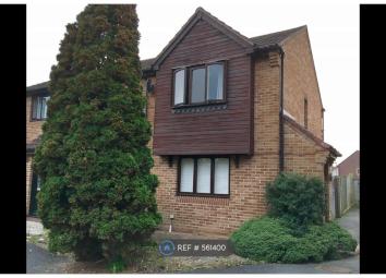 Terraced house To Rent in Horsham