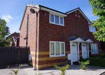 Semi-detached house To Rent in Salford