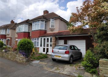 Semi-detached house For Sale in Sutton