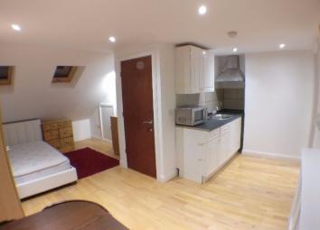 Studio To Rent in Ilford