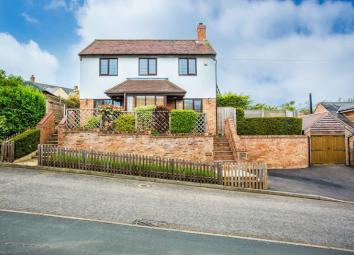 Detached house For Sale in Buckingham