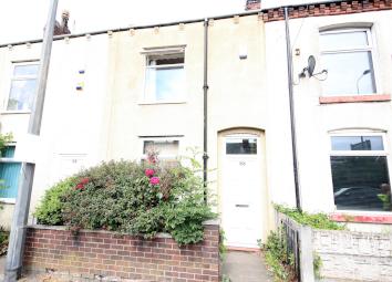 Terraced house To Rent in Leigh