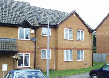 Flat To Rent in Dunstable