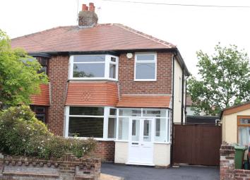Semi-detached house For Sale in Poulton-Le-Fylde