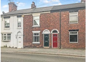 Terraced house For Sale in Sandbach