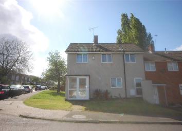End terrace house For Sale in Basildon