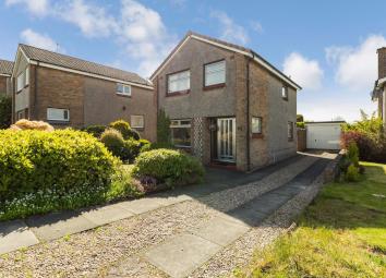 Detached house For Sale in Dunfermline