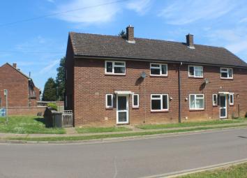 3 Bedroom Semi-detached house to rent
