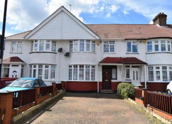 Terraced house For Sale in Wembley