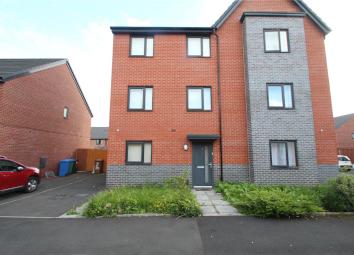 Semi-detached house For Sale in Rochdale