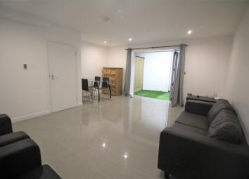 Mews house To Rent in London