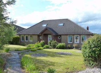 Detached house For Sale in Bathgate