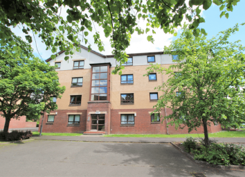 Flat For Sale in Paisley