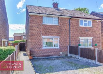 Semi-detached house For Sale in Deeside