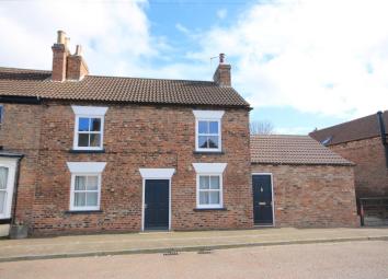 Semi-detached house To Rent in Thirsk