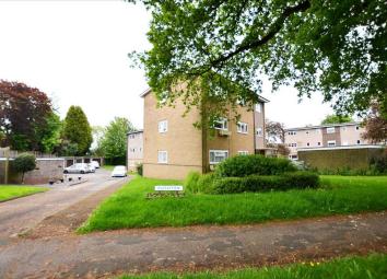 Flat For Sale in Newcastle-under-Lyme