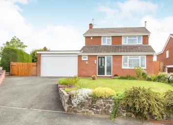 Detached house For Sale in Oswestry