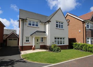 Detached house For Sale in Southport