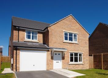 Detached house For Sale in Hull