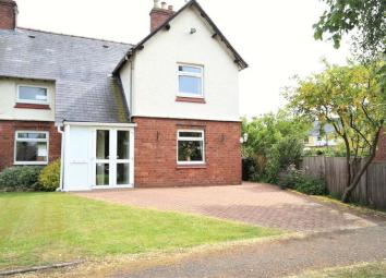 4 Bedroom Semi-detached house for sale