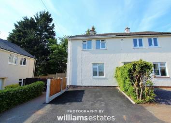 Semi-detached house For Sale in Ruthin