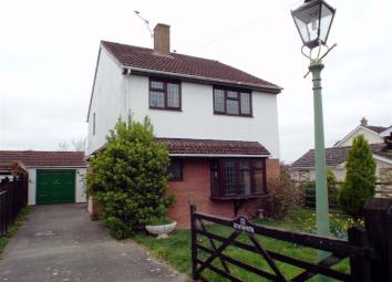 Detached house For Sale in Highbridge
