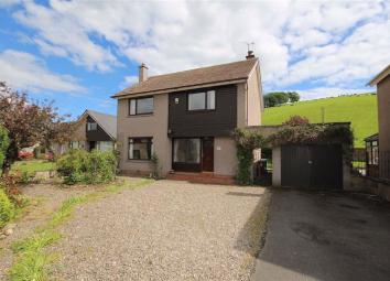 Detached house For Sale in Cupar