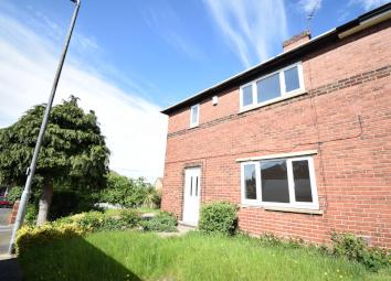 Semi-detached house To Rent in Wakefield