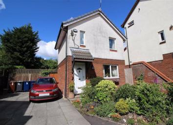 Detached house For Sale in Preston