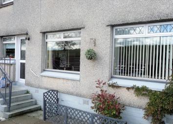 Terraced house For Sale in Motherwell