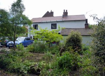 Cottage To Rent in Brigg
