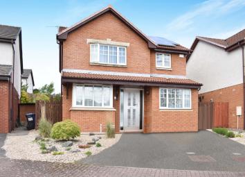 Detached house For Sale in Livingston