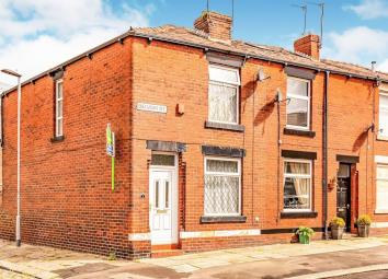 Terraced house For Sale in Rochdale