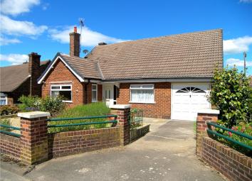 Detached bungalow For Sale in Alfreton