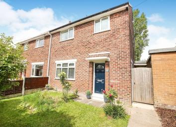 Semi-detached house To Rent in Stockport