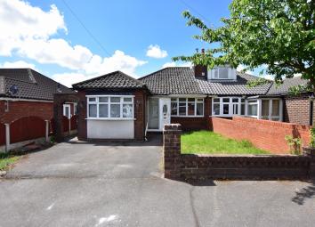 Semi-detached bungalow For Sale in Chorley