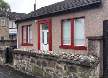 Detached bungalow To Rent in Glasgow