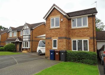 Link-detached house For Sale in Preston