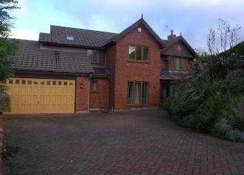 5 Bedroom Detached house to rent