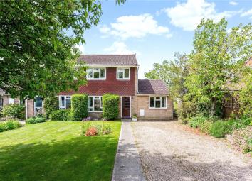 Semi-detached house For Sale in Pewsey