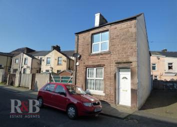 Detached house For Sale in Lancaster