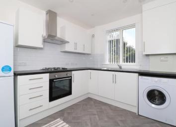 Semi-detached house To Rent in Dundee