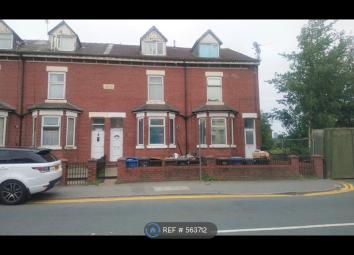 Flat To Rent in Salford