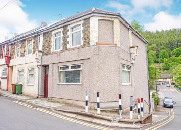 End terrace house For Sale in Bargoed