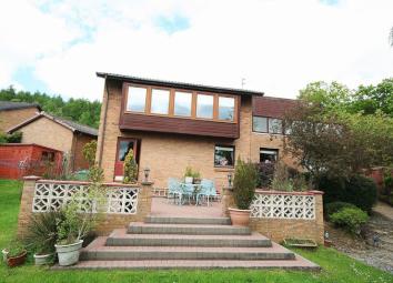 Detached house For Sale in Glenrothes