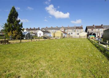 2 Bedroom End terrace house to rent
