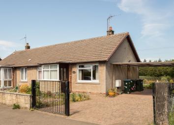 Bungalow For Sale in Blairgowrie