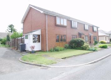 Town house For Sale in Bury