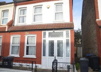 Terraced house To Rent in Thornton Heath